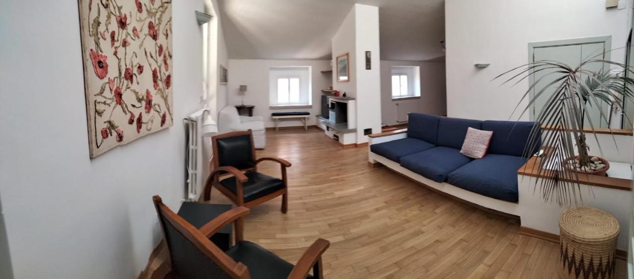 トゥーリCasa Di Irmaアパートメント エクステリア 写真